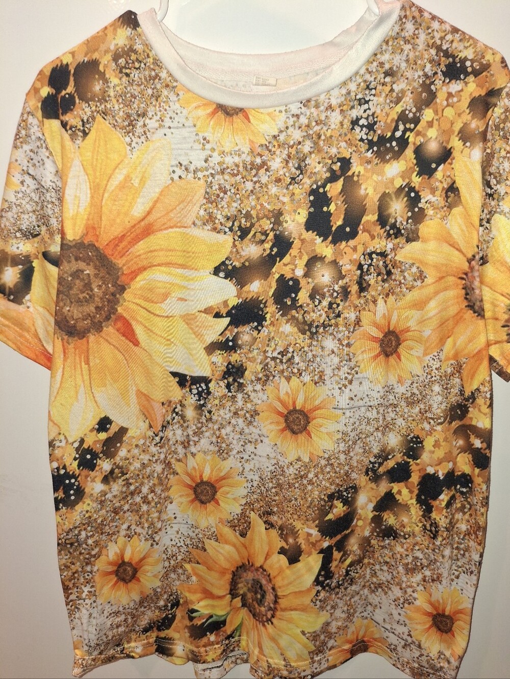 Source Unknown Yellow Sunflower Print Short Sleeve Tee